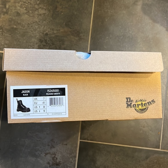 Doc Martens JADON Polished Smooth Boots, Size 9 NIB - Picture 5 of 11